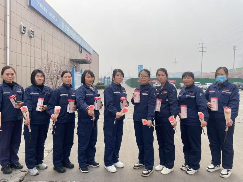 3��8��Ů��ڣ�